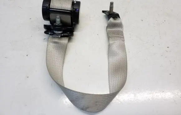 Chrysler Pacifica Third row seat belt P6EB031D2AE 6361236