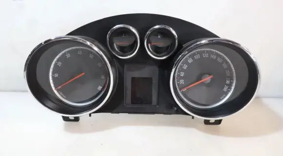 Opel Astra J Clock 