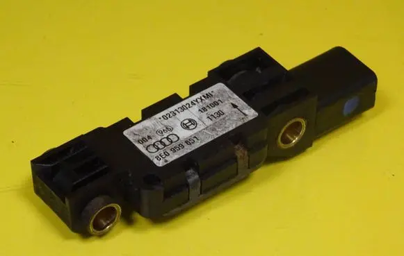 Audi A4 S4 B6 8E 8H Airbag deployment crash/impact sensor 8E0959651