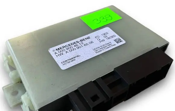 Mercedes-Benz E W213 Central body control module S339 A0009004613