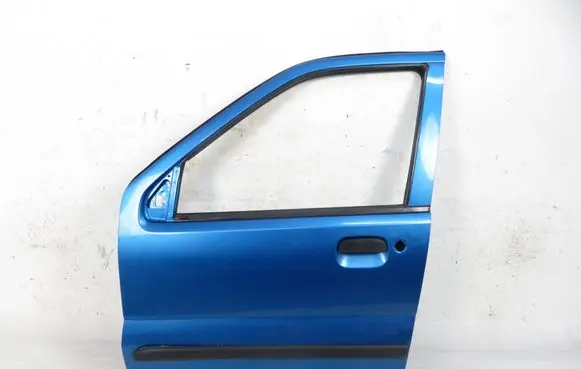 Suzuki Ignis Front door