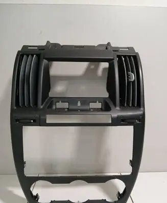 Land Rover Freelander 2 - LR2 Dashboard center trim panel 6H52014L09AH R66ZA 5025