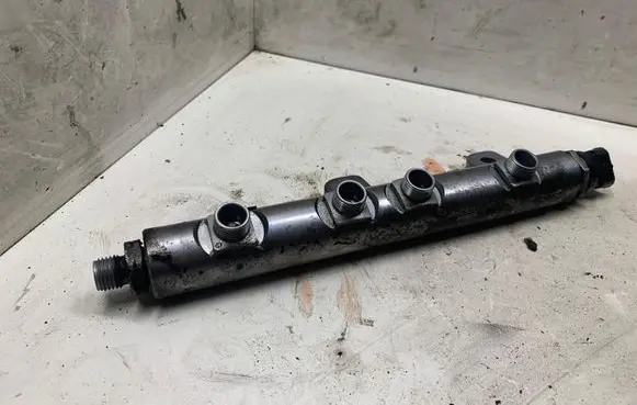 Jaguar XF Fuel main line pipe 9X2Q9D280FA