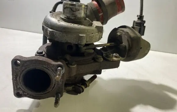Ford Mondeo MK IV Turbo 9677063700