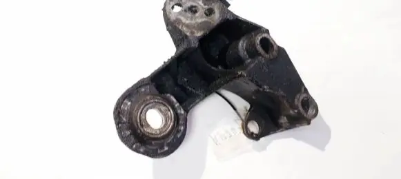 Volkswagen PASSAT B5.5 Engine mounting bracket 4b0199352b