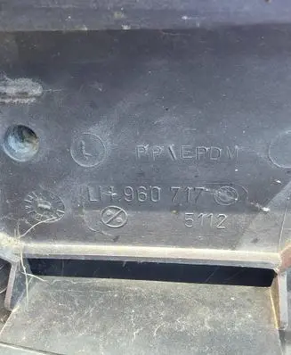 BMW 7 E38 Rear bumper L11960717