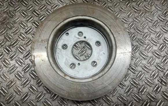 Toyota Avensis T250 Rear brake disc