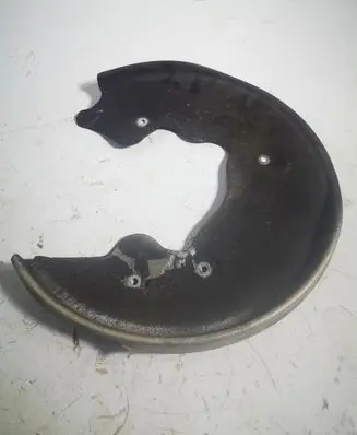 Audi A6 C7 Rear brake disc plate dust cover 8K0615612A