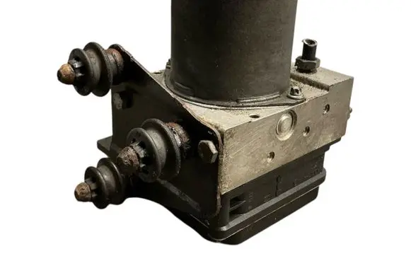 Volkswagen Golf VI ABS Pump 1K0907379AK 1K0907379