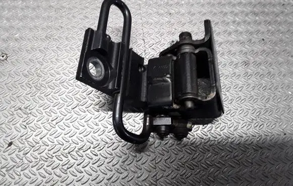 Audi A3 S3 A3 Sportback 8P Rear door lower hinge