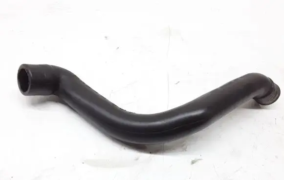 Audi A6 S6 C5 4B Breather hose/pipe 