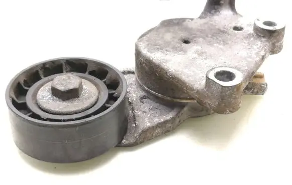 Ford Fiesta Alternator belt tensioner 