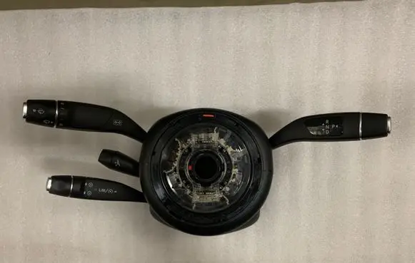 Mercedes-Benz C W205 Wiper turn signal indicator stalk/switch A2059002123
