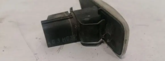 Volvo V70 Front indicator light
