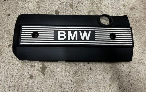 BMW 5 E39 Engine cover (trim) 1112710781
