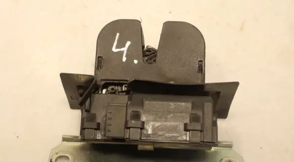 Opel Insignia A Tailgate/trunk/boot lock/catch/latch