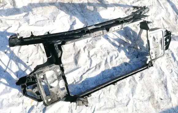 Radiator support slam panel