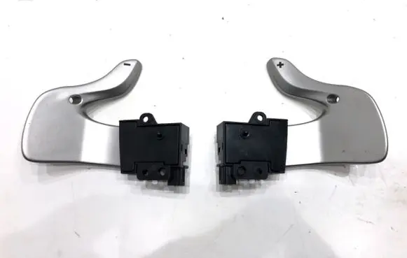 Hyundai i40 Steering wheel buttons/switches 
