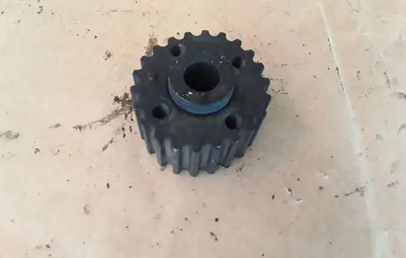Audi A6 S6 C6 4F Crankshaft pulley 038105263H