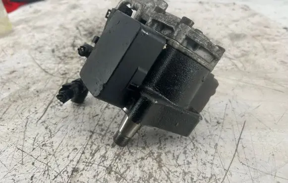 Skoda Yeti (5L) Fuel injection high pressure pump 03L130755AL 210414221823 V100SR07
