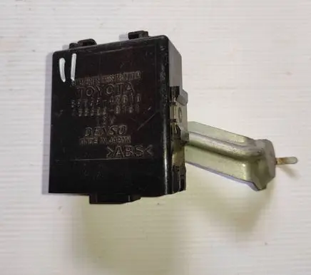 Toyota Prius (XW20) Other control units/modules 8976947010 1586000161