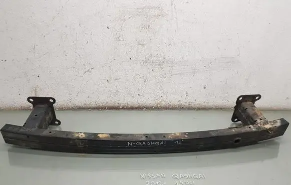 Nissan Qashqai Front bumper support beam