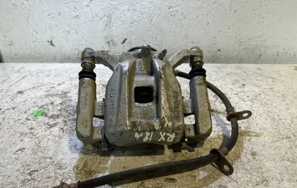 Lexus RX 450H Rear brake caliper