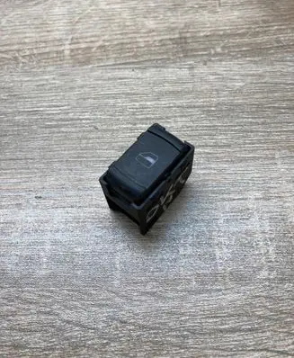Skoda Octavia Mk1 (1U) Electric window control switch 1U0959855A