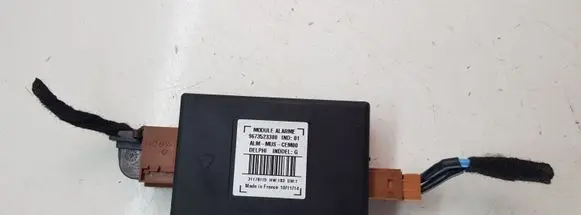 Citroen C4 II Picasso Alarm control unit/module 9673523380