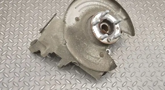 BMW i3 Rear wheel hub 