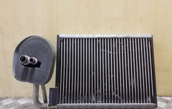 BMW 5 GT F07 Air conditioning (A/C) radiator (interior) N4557007