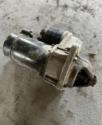 Opel Agila A Starter motor 09130838 D6RA162 11G00151FP