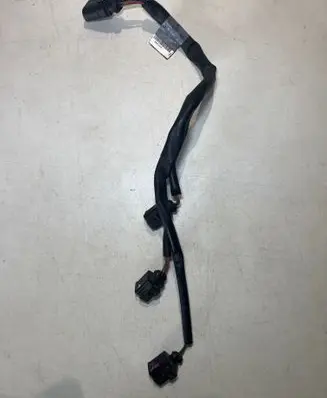 Audi Q5 SQ5 Fuel injector wires 06E971627R