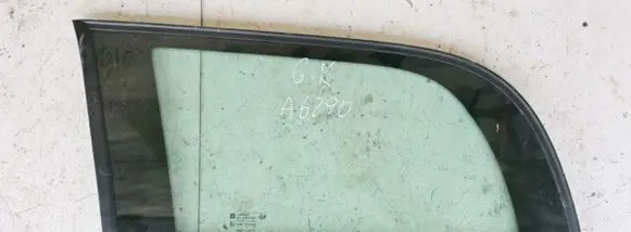 Opel Astra G Rear side window