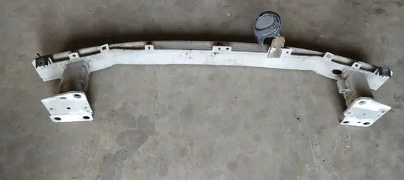 Front bumper cross member