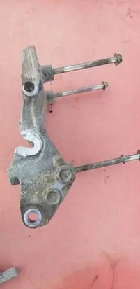Subaru Outback (BS) A/C compressor mount bracket 