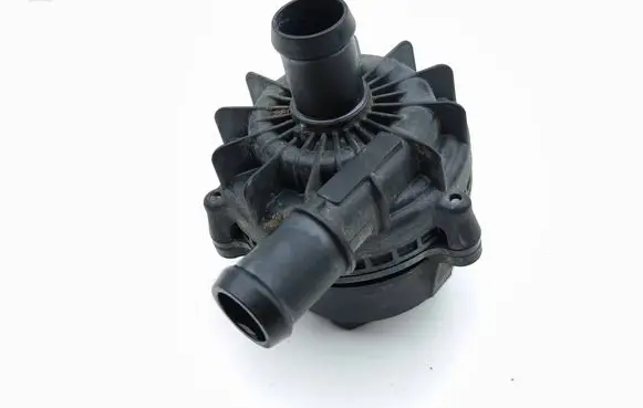 Skoda Enyaq iV Electric auxiliary coolant/water pump 1EA965567L