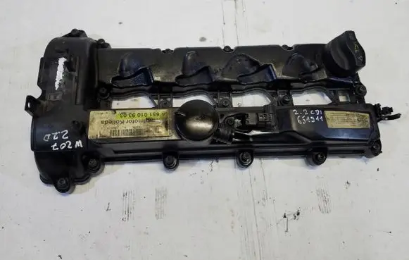 Mercedes-Benz E C207 W207 Rocker cam cover A6510109303
