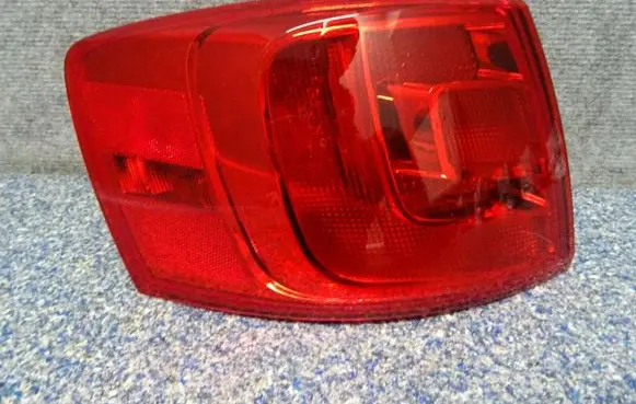 Volkswagen Jetta VI Rear/tail lights 5C6945095