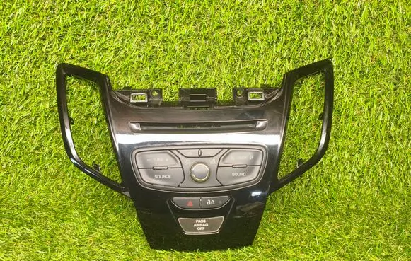 Ford Fiesta Head unit multimedia control C1BT18K811HB 4F571HB