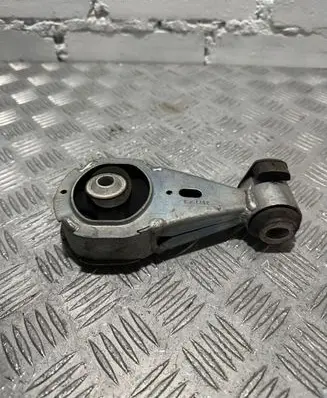 Renault Megane III Engine mount bracket 35770F1