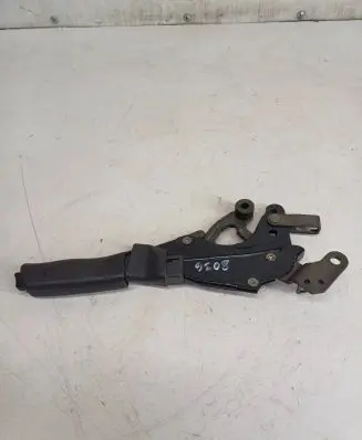 Handbrake/parking brake lever assembly