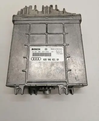 Audi A4 S4 B5 8D Engine control unit/module 028906021GM 0281001657658