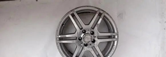 Mercedes-Benz C AMG W204 R18 alloy rim A2074011302