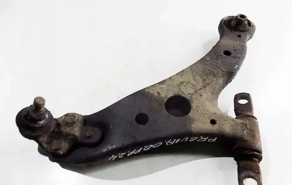 Toyota Previa (XR30, XR40) II Front lower control arm/wishbone