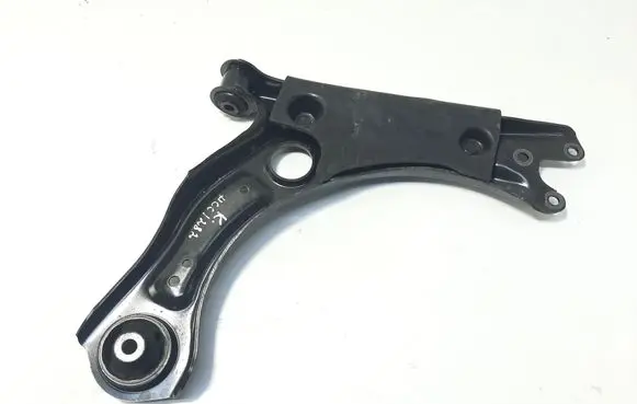 Seat Arona Front lower control arm/wishbone 2Q0407151D