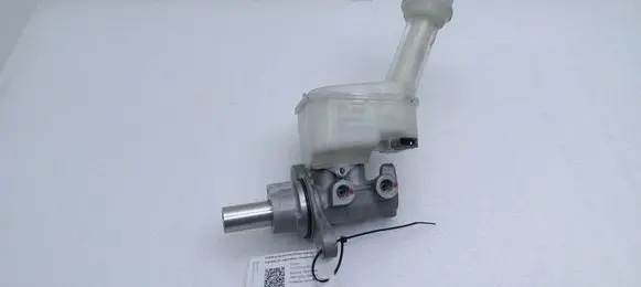 Suzuki SX4 S-Cross Master brake cylinder 0204794481