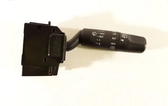 Mazda 3 I Wiper control stalk 17D682