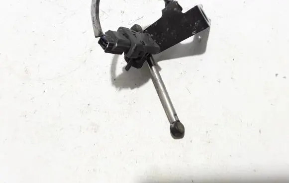 Renault Arkana Air suspension front height level sensor 538211235R