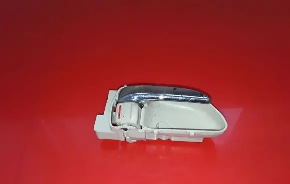 Subaru Tribeca Front door interior handle NOCODE